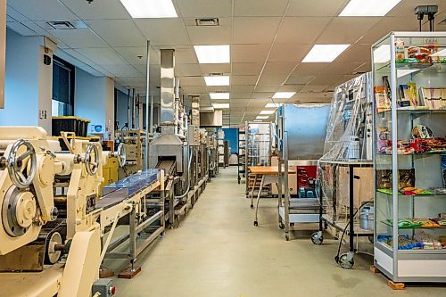 NIC ADAM / FREE PRESS
A factory floor of the Cereals Canada building Thursday.
240829 - Thursday, August 29, 2024.

Reporter: Martin Cash