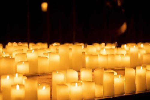 BROOK JONES / FREE PRESS
Candles are pictured on stage during A Tribute To Coldplay as part of the Fever Candlelight Series at the Winnipeg Art Gallery in Winnipeg, Man., Friday, Aug. 30, 2024. Musicians from the Listeso Music Group which included Elation Pauls on violin, Chris Anstey on fiddle, Elise Lavall&#xe9;e on viloa and Samuel Nadurak on cello performed 11 songs during a 65 minute program.