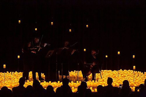 BROOK JONES / FREE PRESS
Musicians from the Listeso Music Group which include (clockwise from far left) Elation Pauls on violin, Chris Anstey on fiddle, Elise Lavall&#xe9;e on viloa and Samuel Nadurak on cello perform on stage as they are surrounded by candles during A Tribute To Coldplay as part of the Fever Candlelight Series at the Winnipeg Art Gallery in Winnipeg, Man., Friday, Aug. 30, 2024.