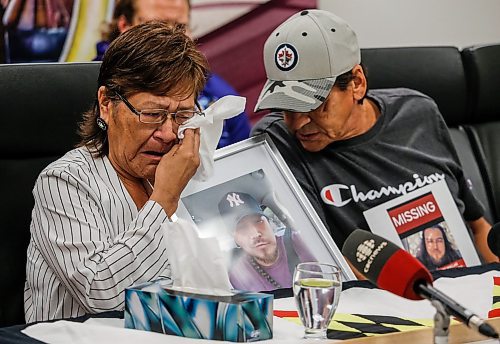 JOHN WOODS / WINNIPEG FREE PRESS
Joanne Sinclair, mother of Aaron Sinclair, and Al Thomas, partner of Joanne Sinclair, speak about Pimicikamak Cree Nation missing person Aaron Sinclair at Manitoba Keewatinowi Okimakanak (MKO) in Winnipeg Tuesday, September 3, 2024. Sinclair went missing August 20.

Re: ?