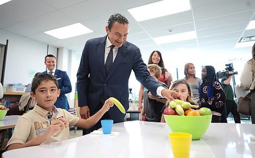 Ruth Bonneville / Free Press

LOCAL - school nutrition

Manitoba Premier Wab Kinew and Education Minister Nello Altomare hand out a free lunch to students after school nutrition presserThursday.  

The province launches the school nutrition program and serves lunch to students at Donwood School Thursday.

See story by Maggie Macintosh 

Sept 5th,  2024