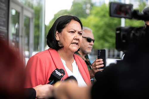 MIKAELA MACKENZIE / WINNIPEG FREE PRESS

AMC grand chief Cathy Merrick speaks to the media outside of the law courts on Friday, Sept. 6, 2024. 

For Chris story.
Winnipeg Free Press 2024