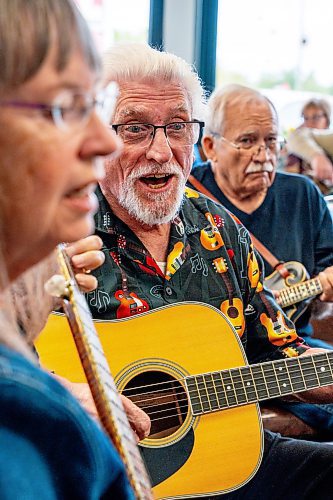 NIC ADAM / FREE PRESS
Paul Picard plays his guitar at lively bluegrass jam Friday morning in the Lake Trail Family Restaurant in Anola, MB.
240906 - Friday, September 06, 2024.

Reporter: ?