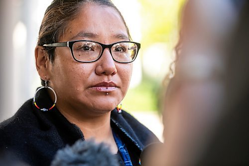 MIKAELA MACKENZIE / WINNIPEG FREE PRESS

Louise Menow, friend of William Ahmo, speaks to the media outside of the law courts on Friday, Sept. 6, 2024. 

For Chris story.
Winnipeg Free Press 2024