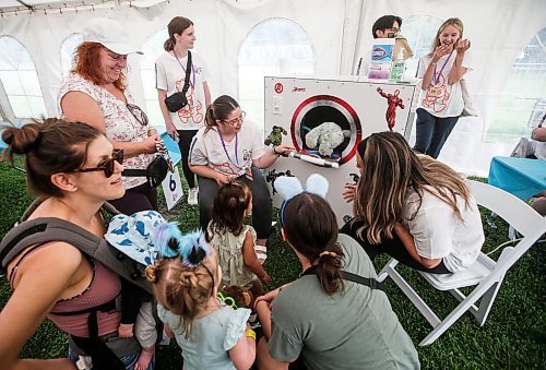 JOHN WOODS / FREE PRESS
A bear is &#x201c;scanned&#x201d; at the Teddy Bears&#x2019; Picnic in Assiniboine Park  Sunday, September 8, 2024. 

Reporter: tyler