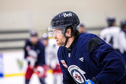 MIKAELA MACKENZIE / WINNIPEG FREE PRESS

Adam Lowry (17) during an informal preseason captain&#x573; skate at the Hockey For All Centre on Tuesday, Sept. 10, 2024. 

For Mike McIntyre story.
Winnipeg Free Press 2024