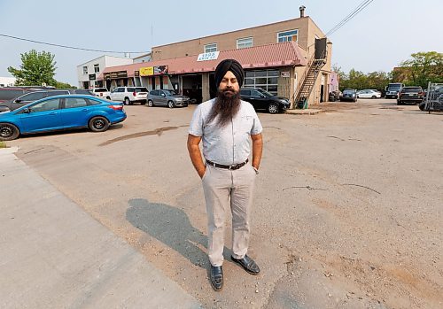 MIKE DEAL / FREE PRESS
Hardev Sandhu, owner of London Limos (1595 Erin Street), claims the city has improperly assessed his business taxes based on the size of the Erin Street property it operates from. They are one of four businesses that operate at the address.
Reporter: Tyler Searle
240910 - Tuesday, September 10, 2024.