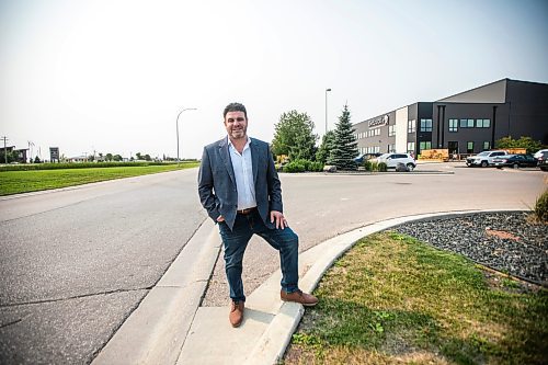 MIKAELA MACKENZIE / WINNIPEG FREE PRESS

Marco De Luca, co-owner of De Luca&#x2019;s, at their building in Oak Bluff on Tuesday, Sept. 10, 2024. De Luca&#x2019;s set up in Oak Bluff in 2018 and has since been joined by many businesses. 

For Gabby story.
Winnipeg Free Press 2024