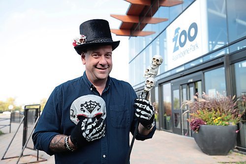 Ruth Bonneville / Free Press

VOLUNTEERS - Boo at Zoon  - Jordon Lanthier

Photo of Jordon Lanthier outside the Zoo entrance  Thursday.  Lanthier volunteers every year at Boo at the Zoo. 

See story by. Aaron

Sept 12th,  2024