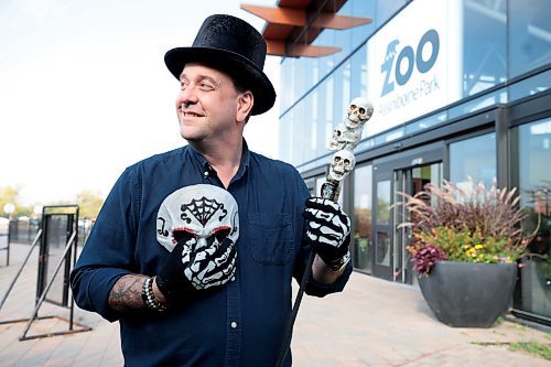 Ruth Bonneville / Free Press

VOLUNTEERS - Boo at Zoon  - Jordon Lanthier

Photo of Jordon Lanthier outside the Zoo entrance  Thursday.  Lanthier volunteers every year at Boo at the Zoo. 

See story by. Aaron

Sept 12th,  2024