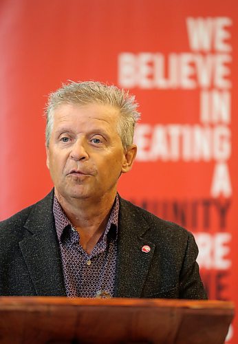 United Way of Brandon &amp; District board chair Kevin Bailey introduces the 2024 United Way Campaign chair Barry Cooper during a kickoff event at the former Brandon Firehouse on Princess Avenue on Friday morning. This year's announced goal is $700,000. (Matt Goerzen/The Brandon Sun)