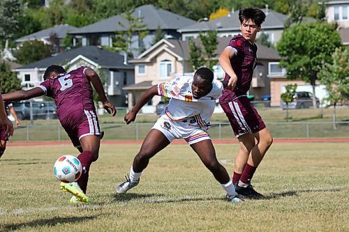 The Canadian Mennonite University Blazers beat the Assiniboine College Cougars 2-1 at the Sportsplex field on Saturday in Manitoba Colleges Athletic Conference men's soccer action. (Thomas Friesen/The Brandon Sun)