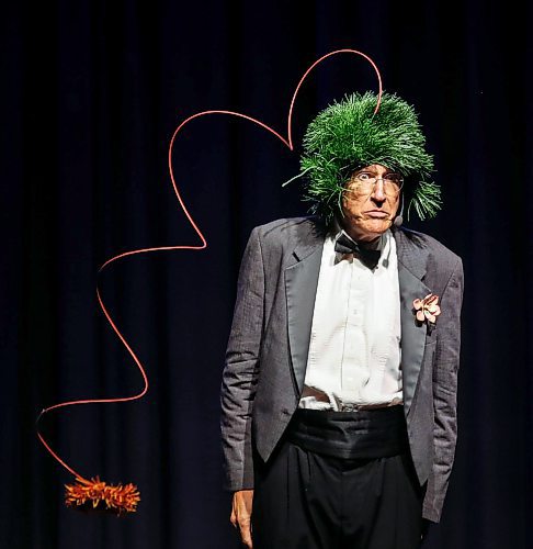 JOHN WOODS / FREE PRESS
Al Simmons performs his show Hatstravaganza at the West End Cultural Centre Sunday, September 15, 2024. 

Reporter: s/u