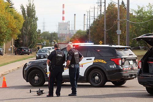 16092024
Brandon Police Service members responded to a mental health crisis on Lorne Avenue East, closing a block of the avenue early Monday afternoon. According a statement released by BPS, the incident was resolved safely.
(Tim Smith/The Brandon Sun)