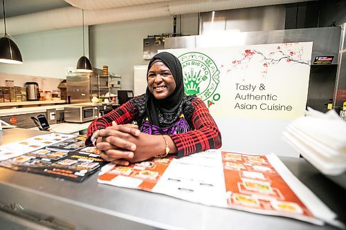 MIKAELA MACKENZIE / WINNIPEG FREE PRESS

Ganiyat Oyesomi-Daibu in her Chinese restaurant, Wang Dao Bistro, in Morden on Wednesday, Sept. 11, 2024. 

For AV story.
Winnipeg Free Press 2024