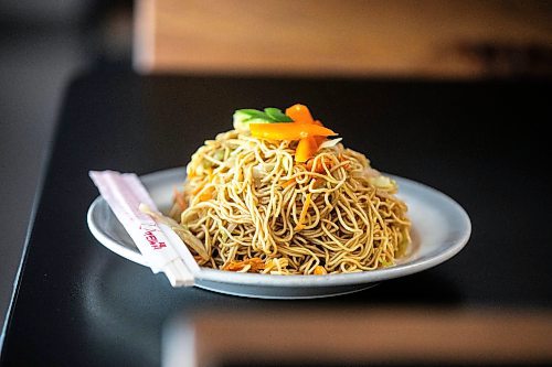 MIKAELA MACKENZIE / WINNIPEG FREE PRESS

Spicy Sichuan fried noodles at Wang Dao Bistro in Morden on Wednesday, Sept. 11, 2024. 

For AV story.
Winnipeg Free Press 2024