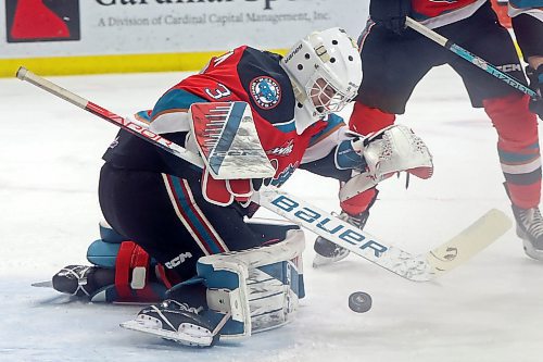 Kelowna Rockets goalie Jari Kykkanen (31), shown trying to get his glove on a loose puck against the Brandon Wheat Kings at Westoba Place last season, returns to a Rockets team that could make some noise this season. (Tim Smith/The Brandon Sun)