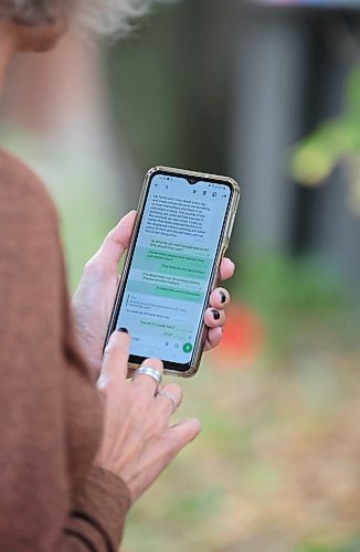 Ruth Bonneville / Free Press

Faith - Gaza texting

Local woman has friends living in Gaza who she receives text messages from.  

Note: She did not want a direct photo taken of her.

For story by John Longhurst.

Sept 19th,  2024L