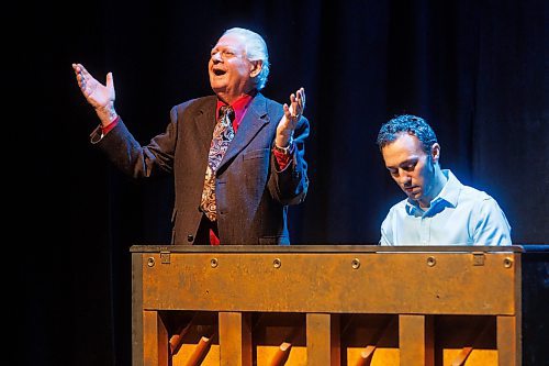 MIKE DEAL / FREE PRESS
David Sklar as Mitch (right) and Harry Nelken as Morrie (left) during the media cal for The Winnipeg Jewish Theatre&#x2019;s production of Tuesdays with Morrie which runs September 19-29. 
Reporter: Ben Waldman
240917 - Tuesday, September 17, 2024.