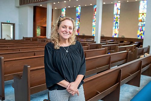 BROOK JONES / FREE PRESS
Congregation Shaarey Zedek in Winnipeg, Man., has undergone major renovations that include new pews in the sanctuary and the refurbishment of the stained glass windows created by Leo Mol in the Rabbie Louis Berkal Chapel for when the building opened in 1949. Pictured: Congregation Shaarey Zedek executive director Rena Secter Elbaze.