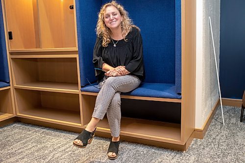 BROOK JONES / FREE PRESS
Congregation Shaarey Zedek in Winnipeg, Man., has undergone renovations that include the lower level as well as the installation of reading nooks and glass display cases. Rena Recter Elbaze who is the executive director of Congregation Shaarey Zedek is pictured sitting in one of the reading nooks during the evening of Thursday, Sept. 19, 2024.