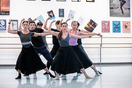 MIKAELA MACKENZIE / WINNIPEG FREE PRESS

Royal Winnipeg Ballet dancers rehearse &#x161;&#x25b;gat&#x259;m on Friday, Sept. 20, 2024. Choreographed by Cameron sink&#x2b7;&#x259; Fraser-Monroe, the piece will premiere at New York&#x2019;s Fall for Dance Festival next week.

For &#x2014; story.
Winnipeg Free Press 2024