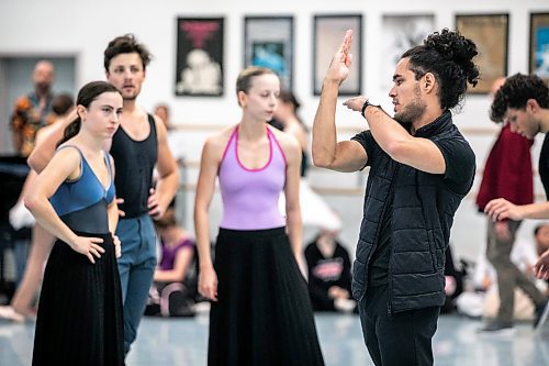 MIKAELA MACKENZIE / WINNIPEG FREE PRESS

Royal Winnipeg Ballet dancers rehearse &#x161;&#x25b;gat&#x259;m on Friday, Sept. 20, 2024. Choreographed by Cameron sink&#x2b7;&#x259; Fraser-Monroe, the piece will premiere at New York&#x2019;s Fall for Dance Festival next week.

For &#x2014; story.
Winnipeg Free Press 2024