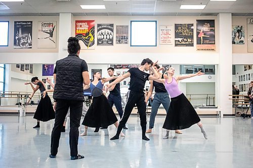 MIKAELA MACKENZIE / WINNIPEG FREE PRESS

Royal Winnipeg Ballet dancers rehearse &#x161;&#x25b;gat&#x259;m on Friday, Sept. 20, 2024. Choreographed by Cameron sink&#x2b7;&#x259; Fraser-Monroe, the piece will premiere at New York&#x2019;s Fall for Dance Festival next week.

For &#x2014; story.
Winnipeg Free Press 2024