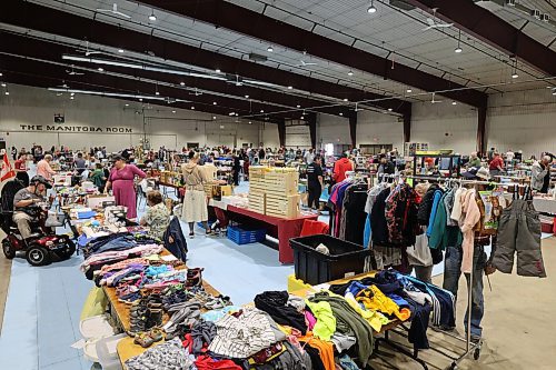 The Manitoba Room at the Keystone Centre buzzed with activity as United Way of Brandon & District hosted its largest garage sale, the Fall edition, on Saturday. United Way of Brandon operation director Janis Evens says the event had over 140 tables featuring everything from handcrafted items to repurposed goods and drew an estimated 1,500 patrons.(Abiola Odutola/The Brandon Sun)