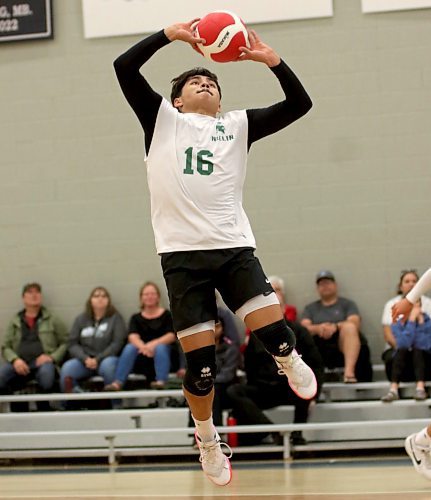 Neelin Spartans libero Kingston sets the ball during the Brandon University varsity boys' volleyball tournament on Saturday. See Page B2 for coverage. (Thomas Friesen/The Brandon Sun)