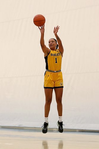 Amaya McLeod shoots a three-pointer during Brandon University's exhibition game against . (Thomas Friesen/The Brandon Sun)