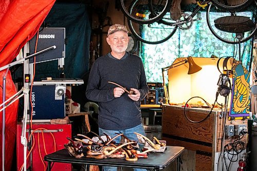 MIKAELA MACKENZIE / WINNIPEG FREE PRESS
	
Jeff Nelson, who makes wooden pipes for pot smokers, with finished pipes in his garage workshop on Monday, Sept. 23, 2024. 

For AV story.
Winnipeg Free Press 2024