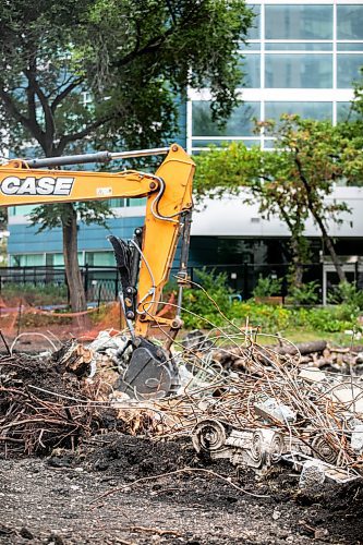 MIKAELA MACKENZIE / WINNIPEG FREE PRESS
	
Rubble at Air Canada Park, where some historical items were destroyed in the redevelopment, on Monday, Sept. 23, 2024. 

For Joyanne story.
Winnipeg Free Press 2024