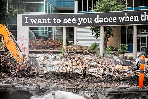 MIKAELA MACKENZIE / WINNIPEG FREE PRESS
	
Rubble at Air Canada Park, where some historical items were destroyed in the redevelopment, on Monday, Sept. 23, 2024. 

For Joyanne story.
Winnipeg Free Press 2024