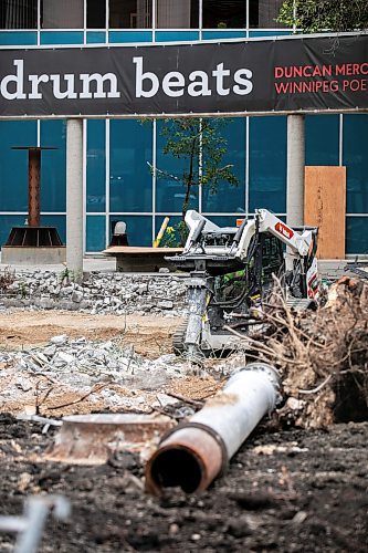 MIKAELA MACKENZIE / WINNIPEG FREE PRESS
	
Rubble at Air Canada Park, where some historical items were destroyed in the redevelopment, on Monday, Sept. 23, 2024. 

For Joyanne story.
Winnipeg Free Press 2024