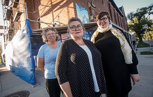 JOHN WOODS / FREE PRESS
WestEnd Commons (WECC) executive director Olga Rogozina, centre, and board members Linda Dueck, left, and Laura Jackson are photographed at the WECC in Winnipeg Tuesday, September 24, 2024. WECC is planning a fundraiser to celebrate their 10 year anniversary.

Reporter: janine