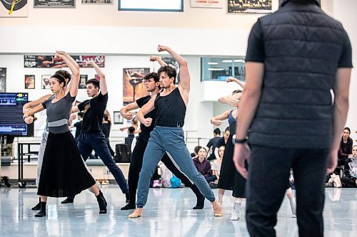 MIKAELA MACKENZIE / WINNIPEG FREE PRESS

Royal Winnipeg Ballet dancers rehearse &#x161;&#x25b;gat&#x259;m on Friday, Sept. 20, 2024. Choreographed by Cameron sink&#x2b7;&#x259; Fraser-Monroe, the piece will premiere at New York&#x2019;s Fall for Dance Festival next week.

For &#x2014; story.
Winnipeg Free Press 2024