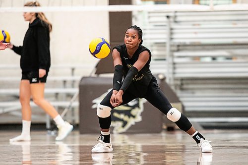 MIKAELA MACKENZIE / FREE PRESS
	
Fifth-year left side Light Uchechukwu at U of M women&#x573; volleyball practice at on Wednesday, Sept. 25, 2024. 

For sports story.
Winnipeg Free Press 2024