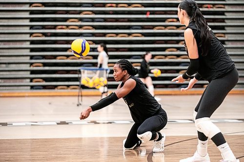 MIKAELA MACKENZIE / FREE PRESS
	
Fifth-year left side Light Uchechukwu at U of M women&#x573; volleyball practice at on Wednesday, Sept. 25, 2024. 

For sports story.
Winnipeg Free Press 2024