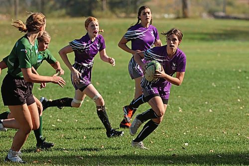 26092024
The Dauphin Clippers and the Vincent Massey Vikings rugby 7&#x2019;s teams play during the Crocus 7&#x2019;s Jamboree at Crocus Plains Regional Secondary School on Thursday. 
(Tim Smith/The Brandon Sun) 