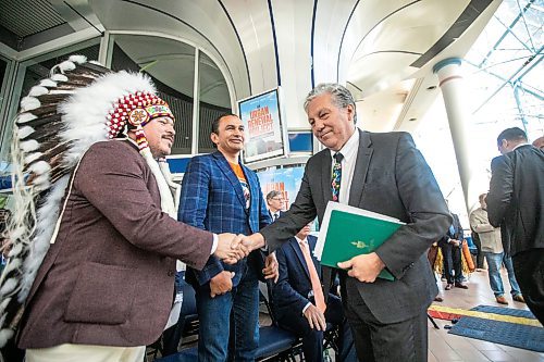 MIKAELA MACKENZIE / FREE PRESS
	
SCO grand chief Jerry Daniels (left), premier Wab Kinew, and minister Dan Vandal at a federal funding announcement at Portage Place on Friday, Sept. 27, 2024.

For Joyanne Story.
Winnipeg Free Press 2024