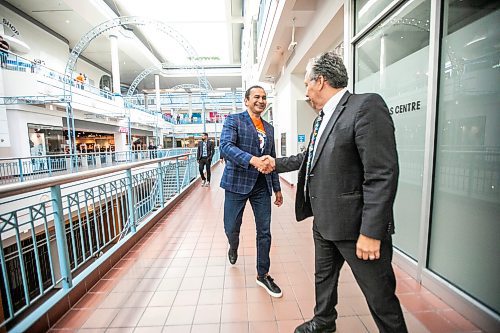 MIKAELA MACKENZIE / FREE PRESS
	
Premier Wab Kinew (left) and minister Dan Vandal shake hands at a federal funding announcement at Portage Place on Friday, Sept. 27, 2024.

For Joyanne Story.
Winnipeg Free Press 2024