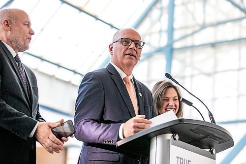 MIKAELA MACKENZIE / FREE PRESS
	
Mayor Scott Gillingham speaks at a federal funding announcement at Portage Place on Friday, Sept. 27, 2024.

For Joyanne Story.
Winnipeg Free Press 2024