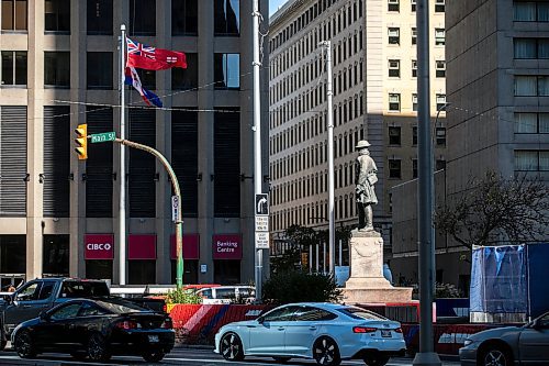 MIKAELA MACKENZIE / FREE PRESS
	
A First World War monument, which the city is calling to relocate from 335 Main Street to Brookside Cemetery to support the reopening of Portage and Main to pedestrians, on Friday, Sept. 27, 2024.

For Kevin story.
Winnipeg Free Press 2024