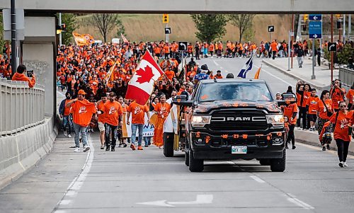 JOHN WOODS / FREE PRESS
People gather for Truth And Reconciliation Day or Orange Shirt Day in Manitoba as they walk down York Ave in Winnipeg Monday, September 30, 2024.  

Reporter: tyler