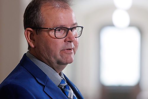 MIKE DEAL / FREE PRESS
Leader of the Official Opposition Wayne Ewasko announces changes to the critic roles heading into the fall sitting of the Manitoba legislature at the Manitoba Legislative Building Tuesday afternoon.
Reporter: Carol Sanders
241001 - Tuesday, October 01, 2024.