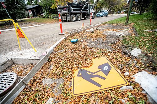 MIKAELA MACKENZIE / FREE PRESS
	
Construction at the end of Augusta Drive, near Greensboro Bay, on Tuesday, Oct. 1, 2024.

For long-term construction story.
Winnipeg Free Press 2024