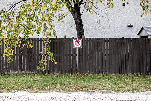 MIKAELA MACKENZIE / FREE PRESS
	
Construction at the end of Augusta Drive, near Greensboro Bay, on Tuesday, Oct. 1, 2024.

For long-term construction story.
Winnipeg Free Press 2024