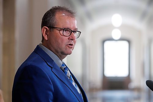 MIKE DEAL / FREE PRESS
Leader of the Official Opposition Wayne Ewasko announces changes to the critic roles heading into the fall sitting of the Manitoba legislature at the Manitoba Legislative Building Tuesday afternoon.
Reporter: Carol Sanders
241001 - Tuesday, October 01, 2024.