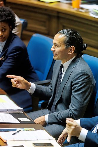 MIKE DEAL / FREE PRESS 
Premier Wab Kinew gestures to the Minister of Housing, Addictions and Homelessness, Bernadette Smith, to provide an answer to a question made by former NDP, now independent, MLA (Fort Garry), Mark Wasyliw during question period as the 1st session of the 43rd Legislature reconvenes Wednesday afternoon.
Reporter: Carol Sanders and Maggie Macintosh
241002 - Wednesday, October 02, 2024.